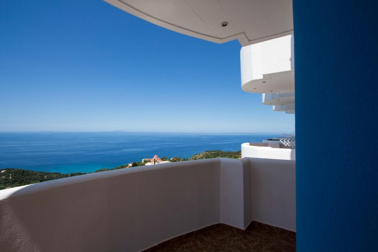 Paradise Lukova Hotel מראה חיצוני תמונה